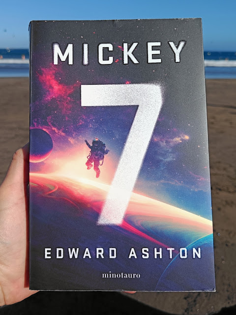 MICKEY7. Edward Ashton.